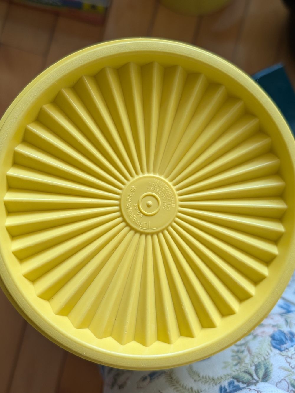 Vtg Tupperware Nesting Set - Picture 3 of 16